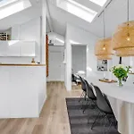 3 Bedroom Cozy In Vakantiehuis