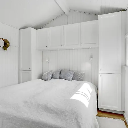 3 Bedroom Cozy In * Hejls