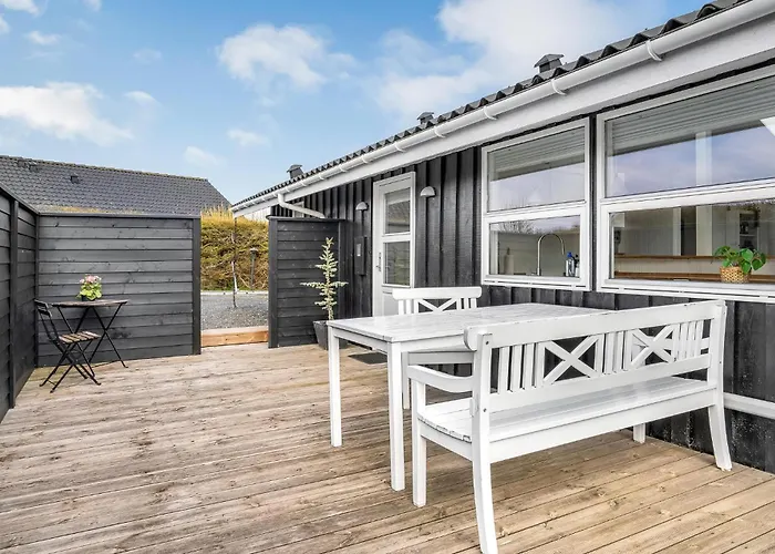 Σπίτι διακοπών 3 Bedroom Cozy In